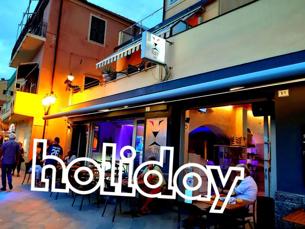 Appartamento Fronte Mare Con Terrazzo Zio Alassio Exterior photo